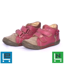 Rózsaszín, lila magasszárú cipő (23)